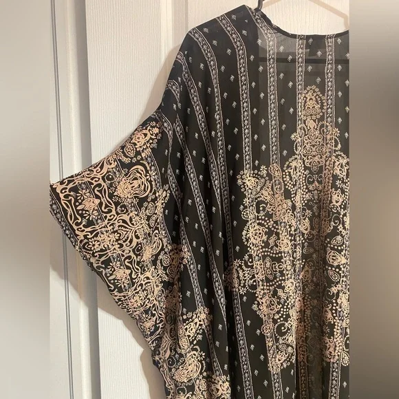 Umgee Oversized Boho Lightweight Coastal Side Slits Kimono Cardigan Size S/M - Picture 5 of 11